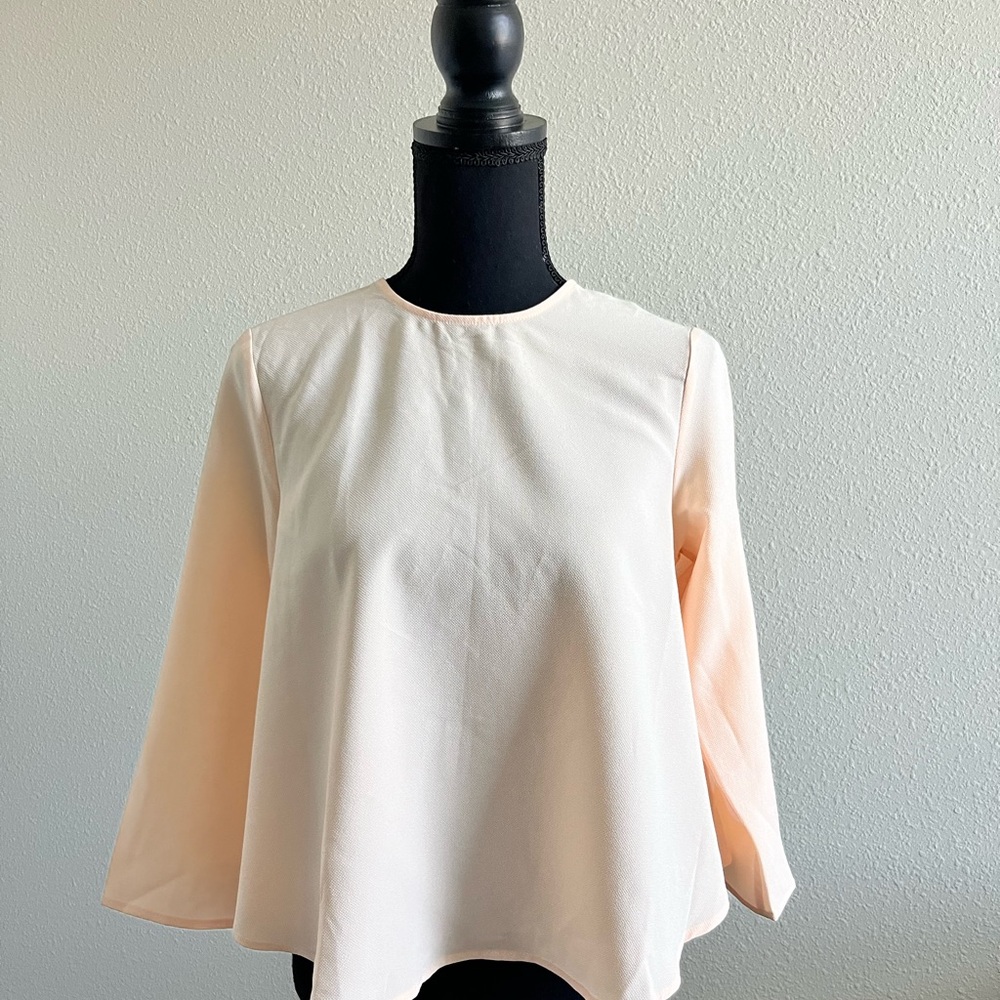 NWT Endless rose top size S